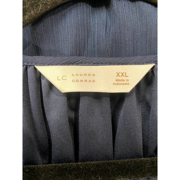 Lauren Conrad Navy Blue Blouse - Size XXL (EUC) - Picture 6 of 7